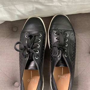 Paolo 7.5 leather sneakers
